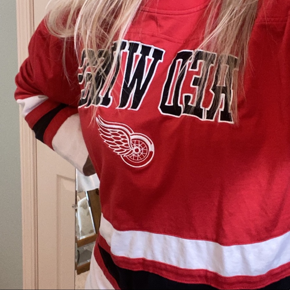 Red wings shirt